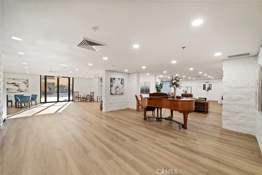 24055 Paseo Del Lago 909, Laguna Woods, California 92637 home-pic-20